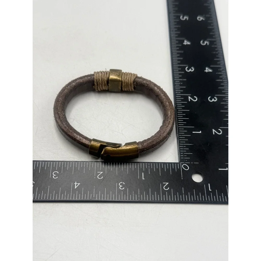 Mens Brown Leather Cord Bracelet Magnetic Brass Tone Clasp Twine Wrap Rustic
